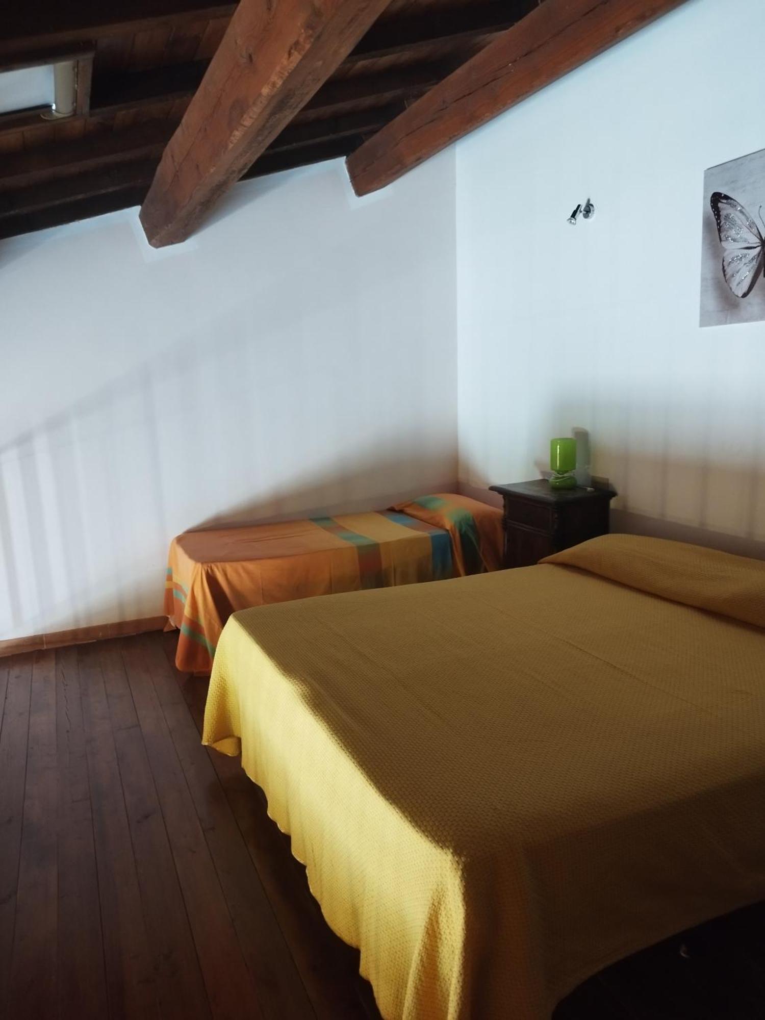 Agriturismo Le Cascine كاستل دي تورا المظهر الخارجي الصورة